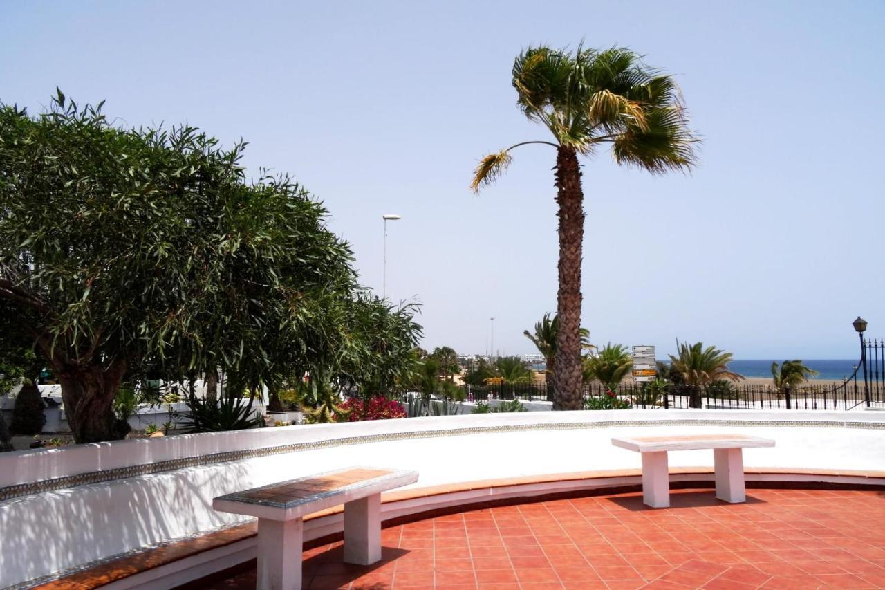 Casa Playa Los Pocillos In Puerto Del Carmen ปูแอร์โตเดลคาร์เมน ภายนอก รูปภาพ