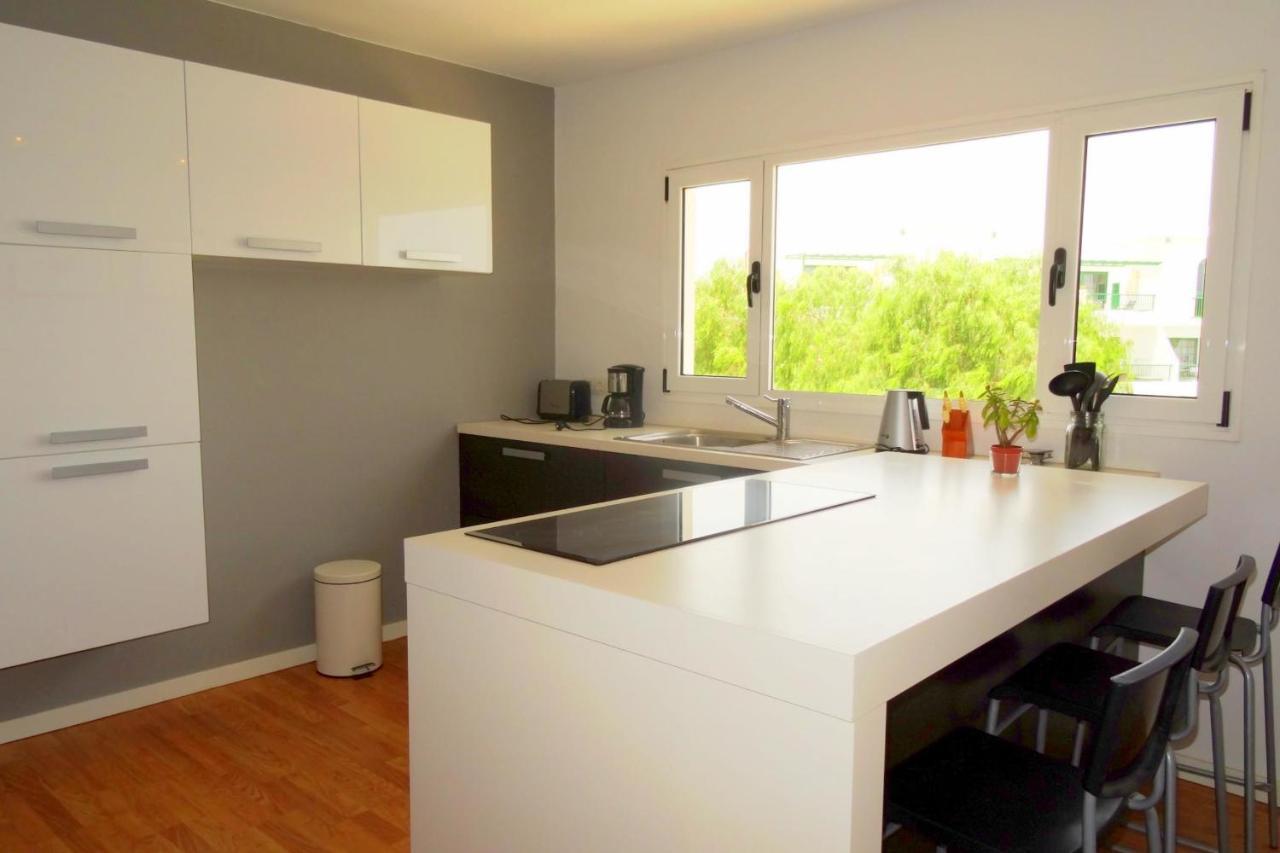 Casa Playa Los Pocillos In Puerto Del Carmen ปูแอร์โตเดลคาร์เมน ภายนอก รูปภาพ